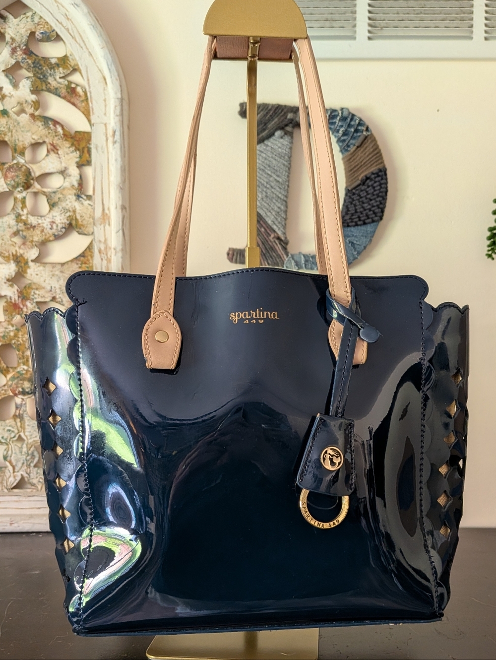 Spartina 449 Navy "Patent"Tote with Tan Handles And Removable Pouch Liner